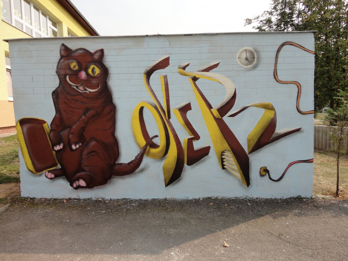 Graffiti Wall - Photo by sakra