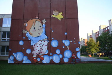 Graffiti Wall - Photo by sakra