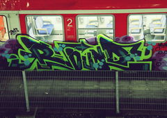 Graffiti Train in Hamburg - Photo by sancho - round, hamburg, train (2012)