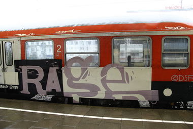 Graffiti Train in Hamburg - Photo by sancho - Rage, Hamburg, Dsf