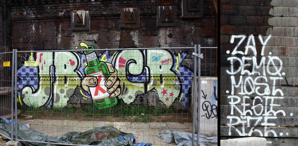 Graffiti Train in Hamburg - Photo by sancho - jbcb, regie, rize
