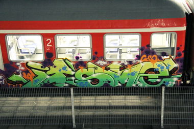 Graffiti Train in Hamburg - Photo by sancho - itsme, zztop, round