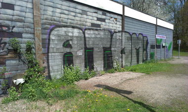 Graffiti Bombing in siegen - Photo by sandmann - Atom, Crew, Stor