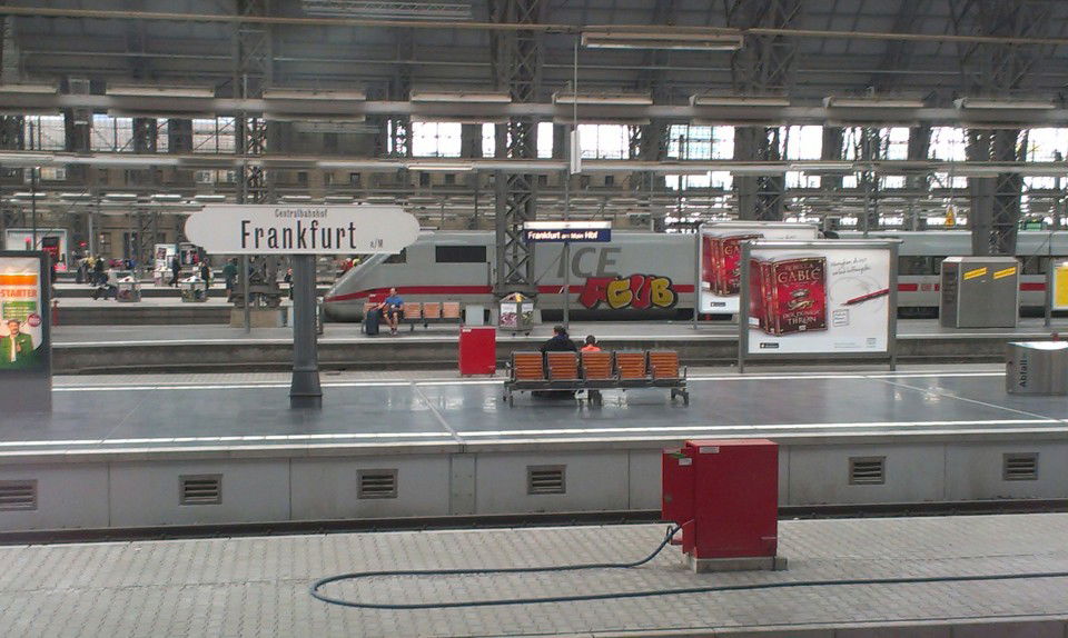 Graffiti Train - Photo by sandmann - fcub (2013)