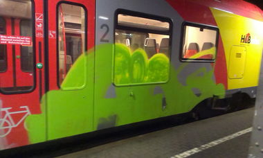 Graffiti Train - Photo by sandmann - ains, vp, unfinished (2013)