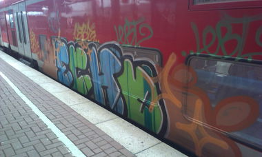 Graffiti Train - Photo by sandmann - echo