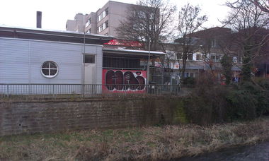 Graffiti Bombing - Photo by sandmann - ha, hacf