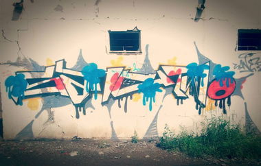 Graffiti Bombing - Photo by sane2 - sane2, sanetwo, tnmc