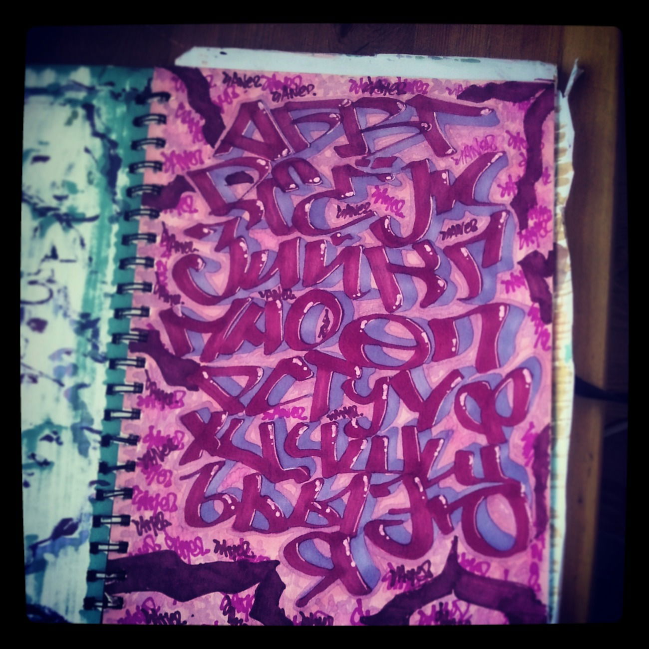 Graffiti Sketch in Mongolia - Photo by sane2 - sane2, sanetwo, tnmc (2014)