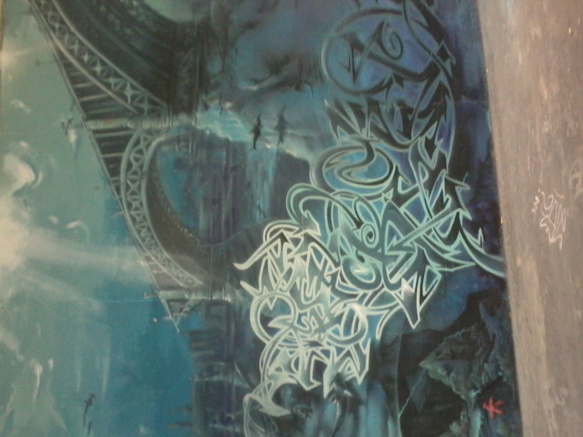 Graffiti Wall - Photo by sanjo