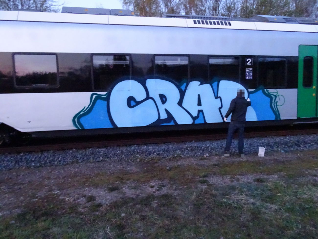 Graffiti Train - Photo by santamuerte - coradia, continental, crab (2016)