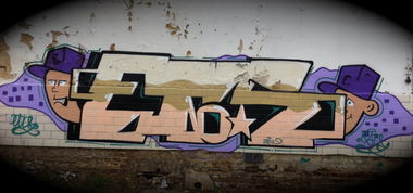 Graffiti Bombing - Photo by satan - Etis, Bats (2012)