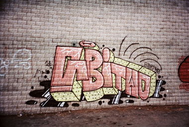 Graffiti Wall - Photo by sbitwo - sbitwo (2014)