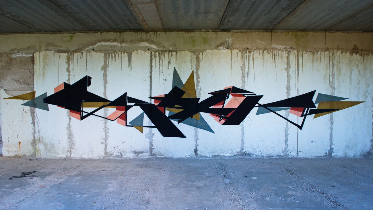 Graffiti Wall - Photo by scan