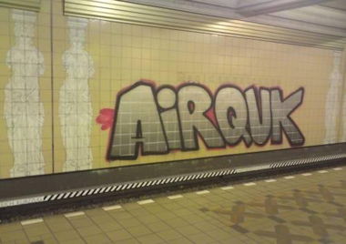 Graffiti Bombing - Photo by schachtratte - AIR, QUK (2010)