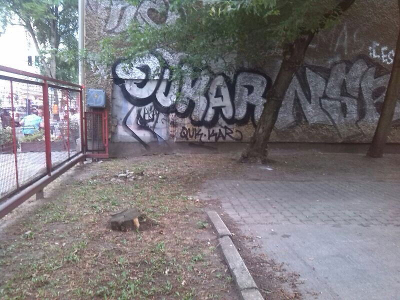 Graffiti Bombing - Photo by schachtratte - QUK, KAR