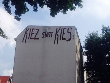 Graffiti Street Art - Photo by schachtratte - KIEZ, STATT, KIES