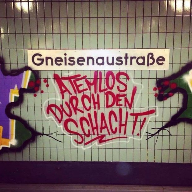 Graffiti Bombing - Photo by schachtratte - Atemlos (2014)