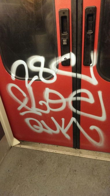 Graffiti Train - Photo by schachtratte - floe, quk, 28c (2015)