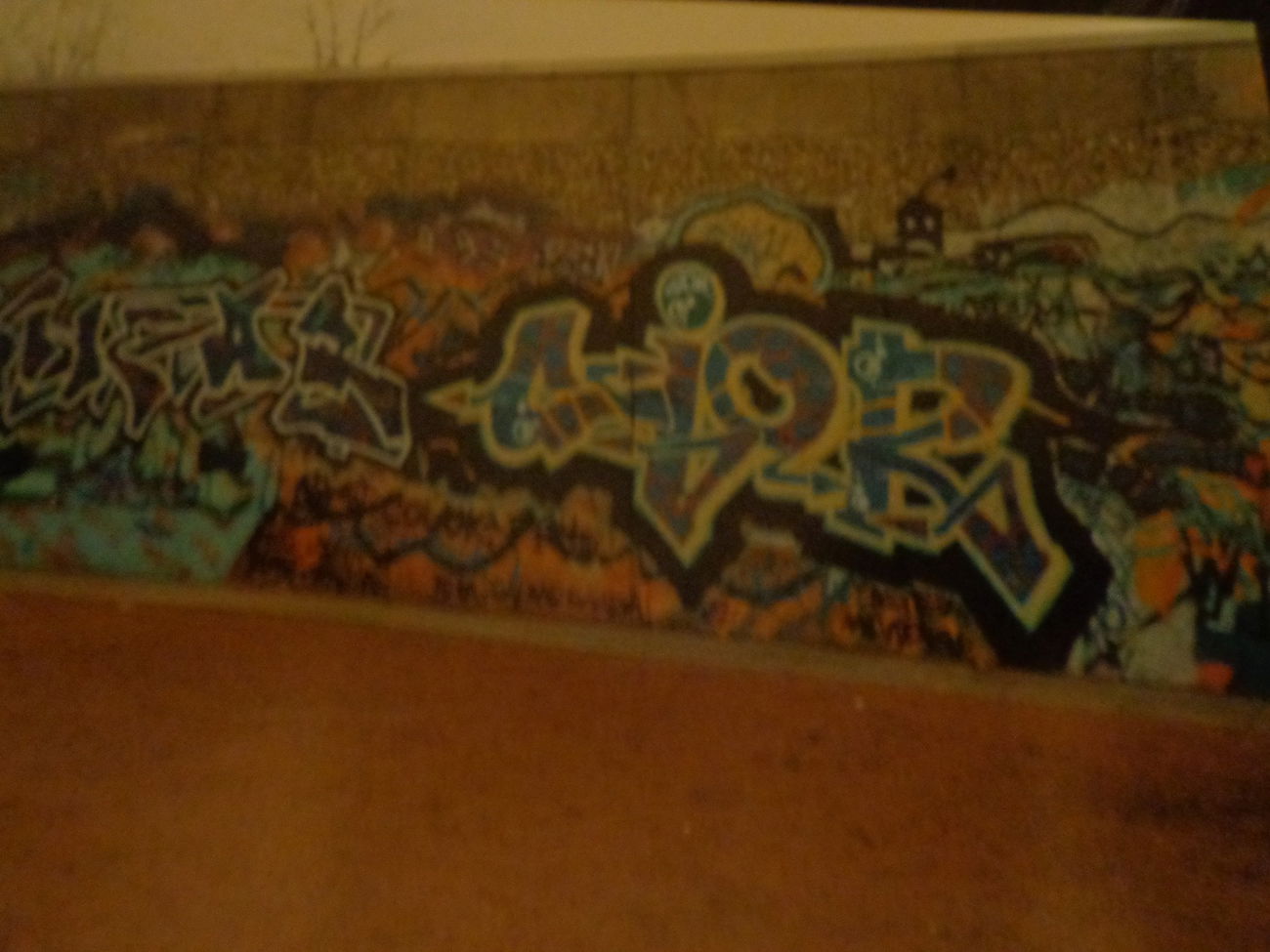 Graffiti Wall - Photo by schippmann (1993)