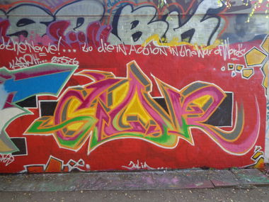 Graffiti Wall - Photo by schippmann (2015)