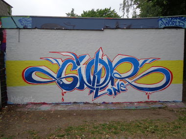 Graffiti Wall - Photo by schippmann (2015)