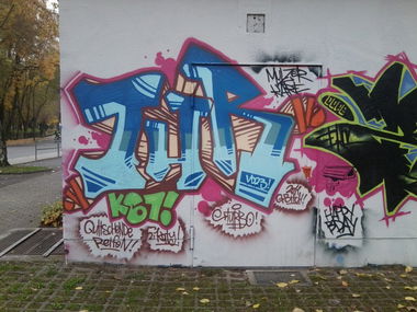 Graffiti in Weiden - Photo by schmierfink - tur, k61, vd23 (2011)