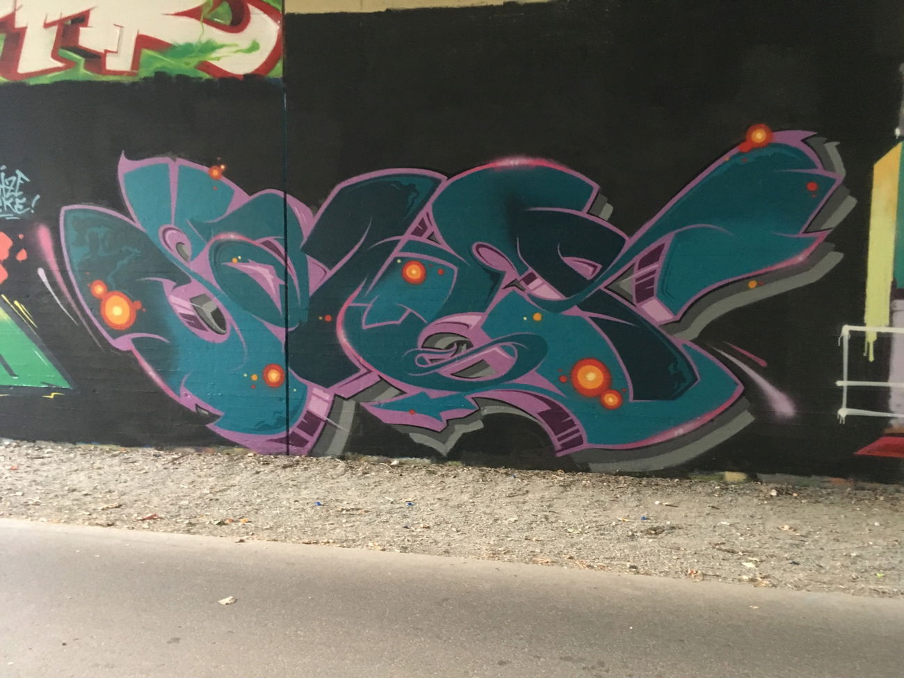 Graffiti Wall - Photo by schmierfink - samer (2018)