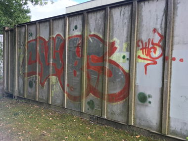 Graffiti Wall - Photo by schmierfink - clubs, hls