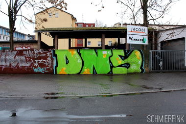Graffiti Bombing - Photo by schmierfink1 - dns, frankfurt