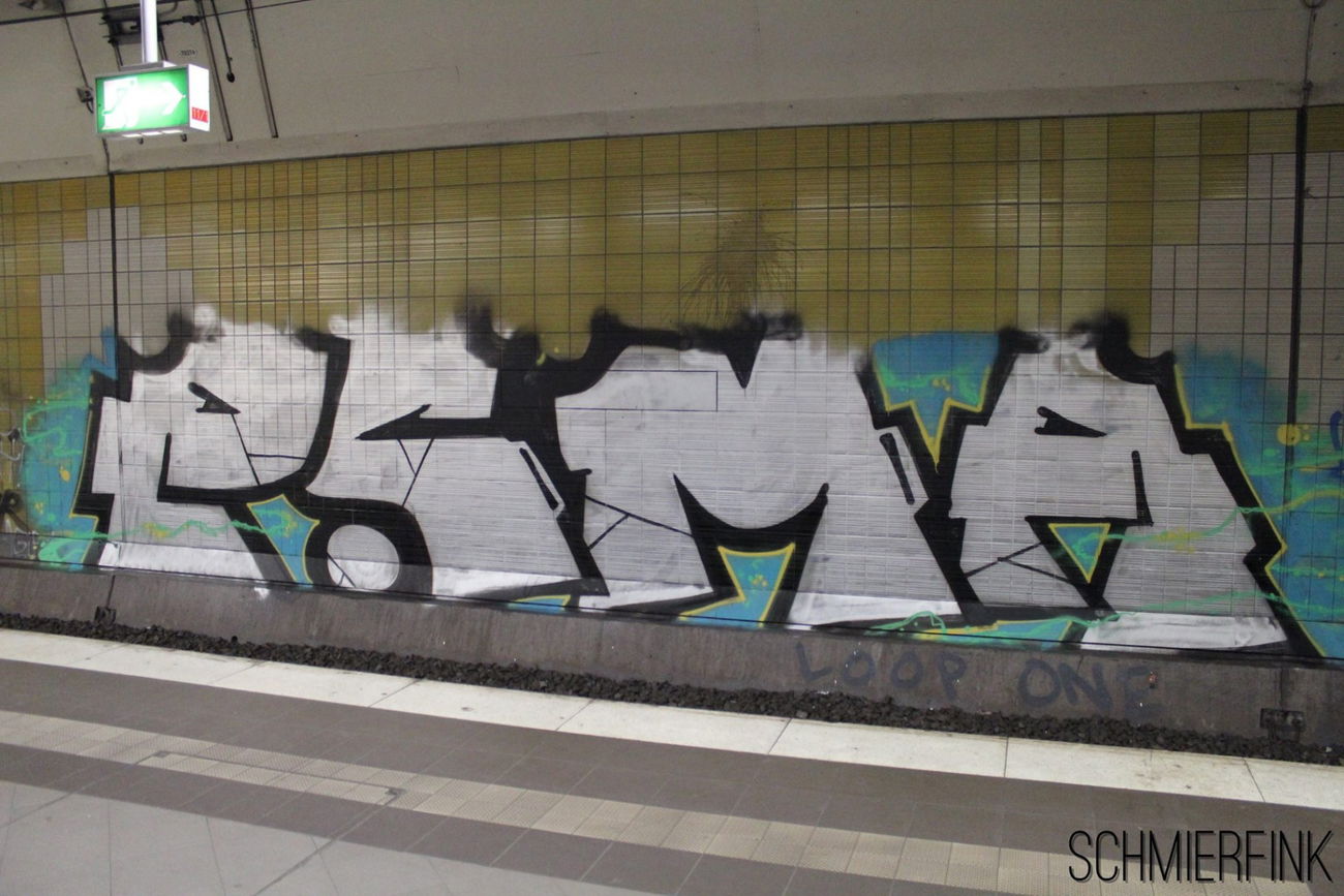 Graffiti Wall - Photo by schmierfink1 - ps, ma, frankfurt