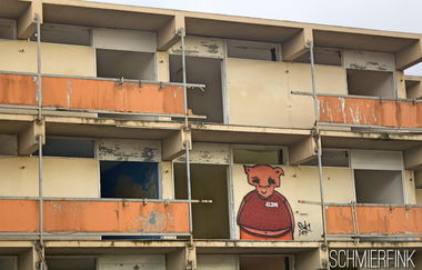 Graffiti Bombing - Photo by schmierfink1