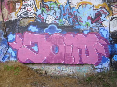 Graffiti Wall - Photo by schmierfinken