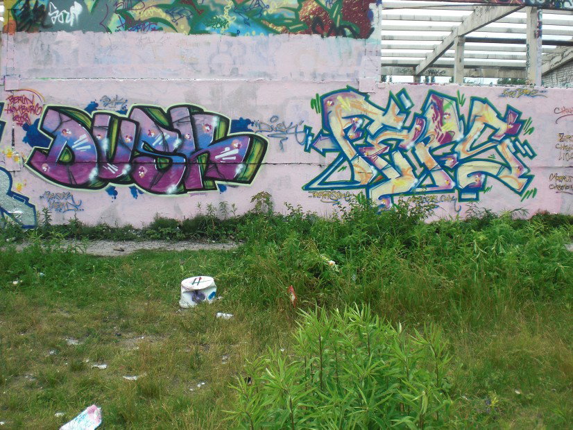 Graffiti Wall in Berlin - Photo by schmierfinken