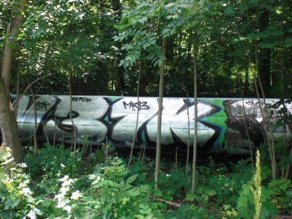 Graffiti Bombing - Photo by schmierfinken - 31K, UHV, MRB
