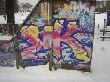 Graffiti Wall - Photo by schmierfinken - RUKES, ZIRKUS, DUSK