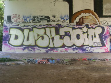 Graffiti Wall - Photo by schmierfinken - DUSK, JOIN, 31K