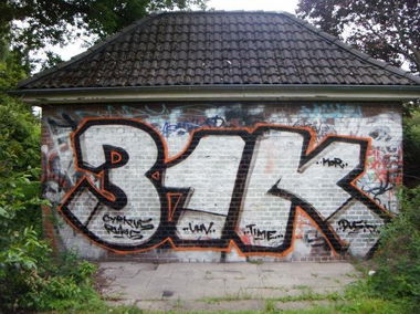 Graffiti Wall - Photo by schmierfinken - 31K, CREW