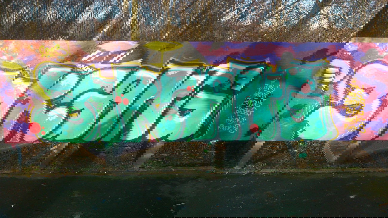 Graffiti Wall - Photo by schmierfinken - JOIN, ARUS, ZIRKUS (2013)