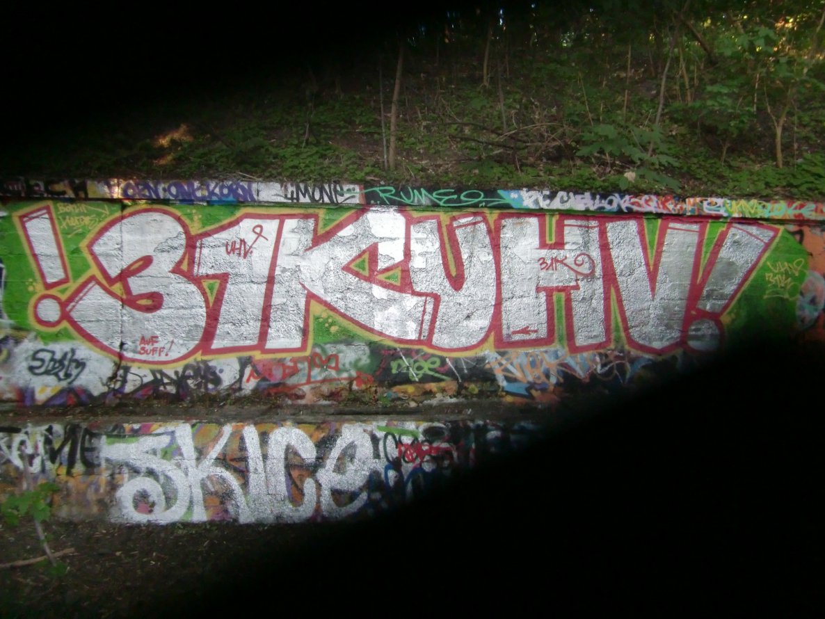 Graffiti Wall - Photo by schmierfinken - Joinr, Dusk, Zirkus