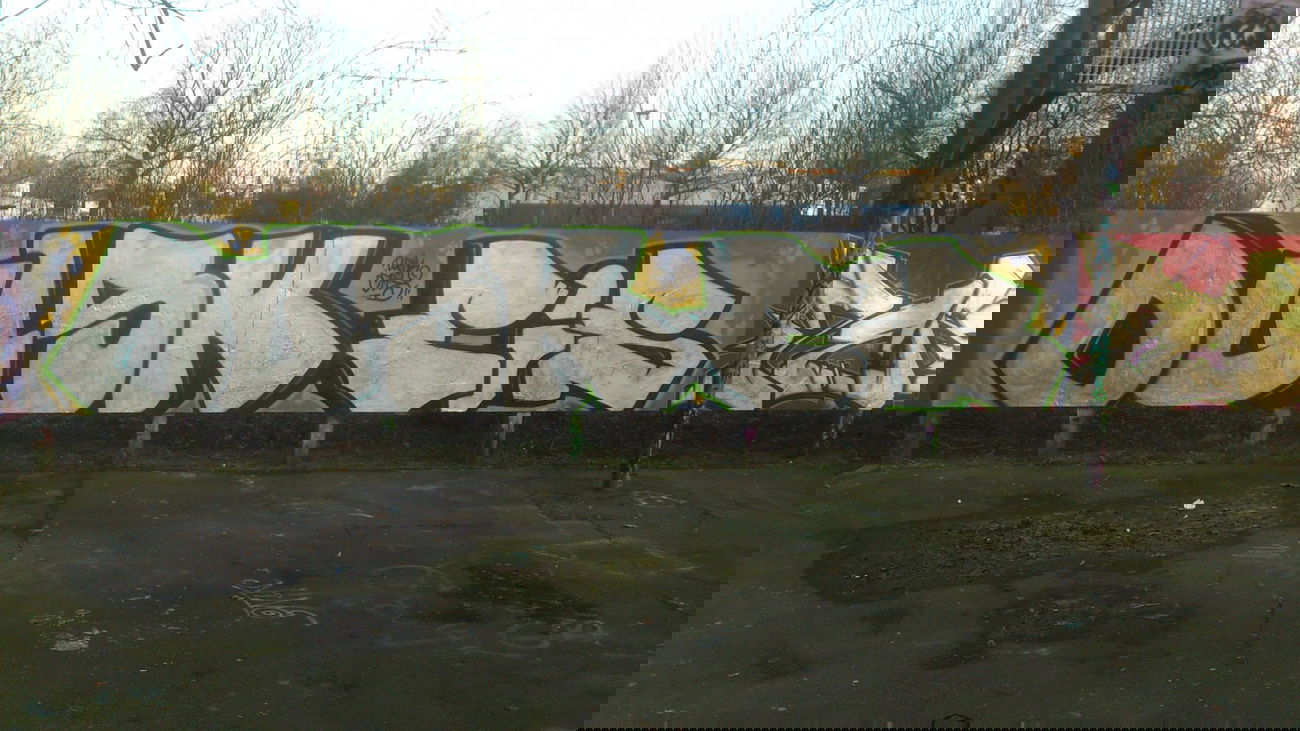 Graffiti Wall - Photo by schmierfinken