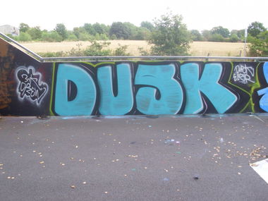 Graffiti Bombing - Photo by schmierfinken - DUSK, 31K, CREW (2014)