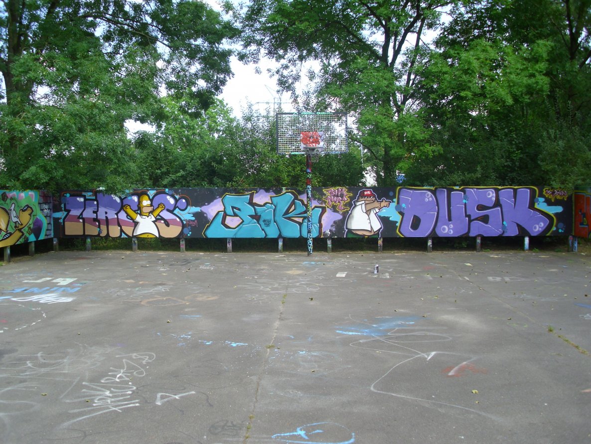 Graffiti Wall - Photo by schmierfinken - ZERCUS, 31K, DUSK (2014)