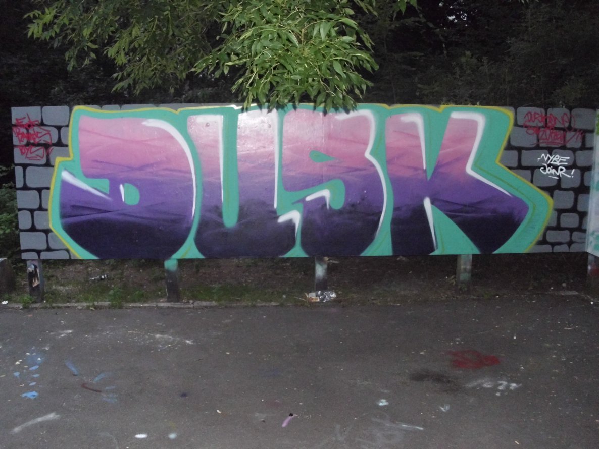 Graffiti Bombing - Photo by schmierfinken - Dusk, 31K (2014)