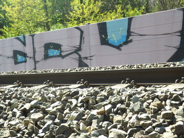 Graffiti Wall - Photo by schwarzanabu - dcv