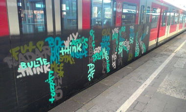 Graffiti Train - Photo by schwarzanabu - Think