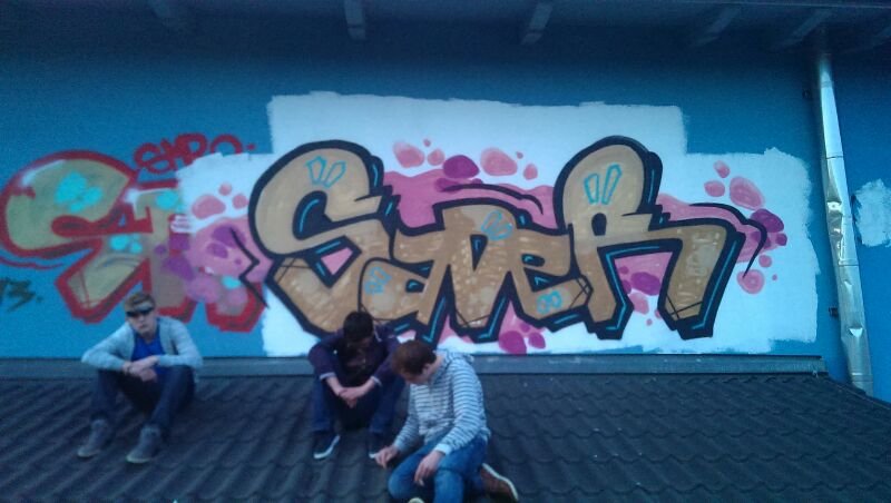 Graffiti Wall - Photo by scoobydoo - Sader, SMR, HMG