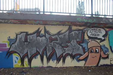 Graffiti Wall - Photo by scoobydoo - Wurst, Ktoon