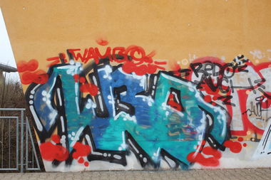 Graffiti Wall in Rheingau-Taunus-Kreis - Photo by scoobydoo - Wambo, WBO (2015)