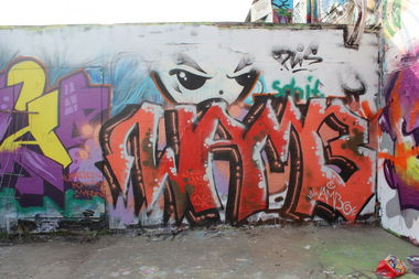 Graffiti Wall in Wiesbaden - Photo by scoobydoo - Wambo, Wamb, legal (2015)